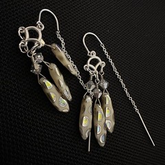 ESTATE STERLING SILVER PORCELAIN BEAD DANGLE CHANDELIER THREADER EARRINGS 1 3/4”