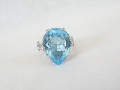 Vintage Sterling Silver 925 Large 13CT Natural Heated Blue Topaz Ring Size 7