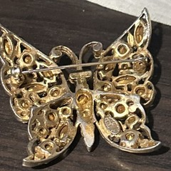 VINTAGE REGENCY SIGNED GOLD GILT TEAL BABY BLUE GREEN RHINESTONE BUTTERFLY