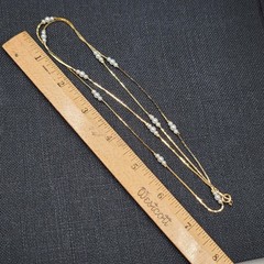 Vintage Cobra Station Chain White Bead Necklace Gold tone 28″