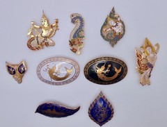 Vintage Thailand SIAM Bronze Gold-tone Niello Brooch Pins Lot of 9 L84