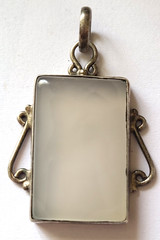 VINTAGE STUNNING STERLING SILVER OPALITE GEMSTONE PENDANT SIGNED 925