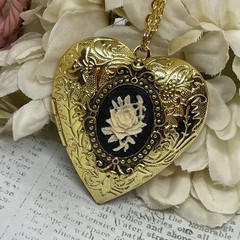 Gold Heart Locket Victorian Anniversary Wedding Cream Black Rose Cameo Necklace