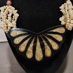 Vintage Lee Sands Mother Of Pearl Inlay with Beads Necklace 26in Statement Piece