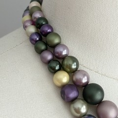 Vintage 1960’s Purple Lavender & Green Faux Pearl Double Strand Necklace
