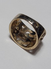 Vintage Goldtone Ring Floral Leaf Style Cocktail Band Clear Rhinestone Accents