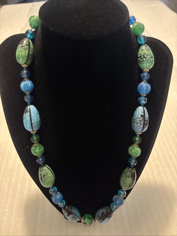 Western Germany Pear Shape Green And Blue Beads Necklace