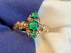 Antique Gold Filled Ring 2.09g Jewelry Size 6.75 Band Green & White Stones *READ