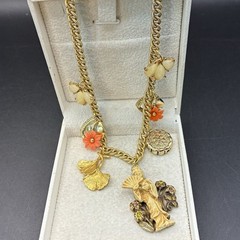 Vintage Estate Assemblage of Charms & Trinkets. 1940’s Japan, Geisha, Flowers