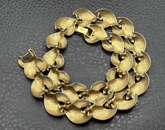 Napier 80s Signed Gold Tone Ribbed Link Necklace Vintage 17” Runway