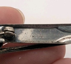 Vintage Beau Sterling Ski & Pole Pin Brooch Skier Gift Winter Sports Beaucraft