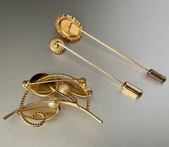 Cameo Lot Brooch & 2 Stick Pins Gold Tone Resin Faux Pearl Vintage UNBRANDED