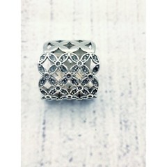 Womens vintage sterling silver ring wide band 5.25 – 5.75 elegant diamond design