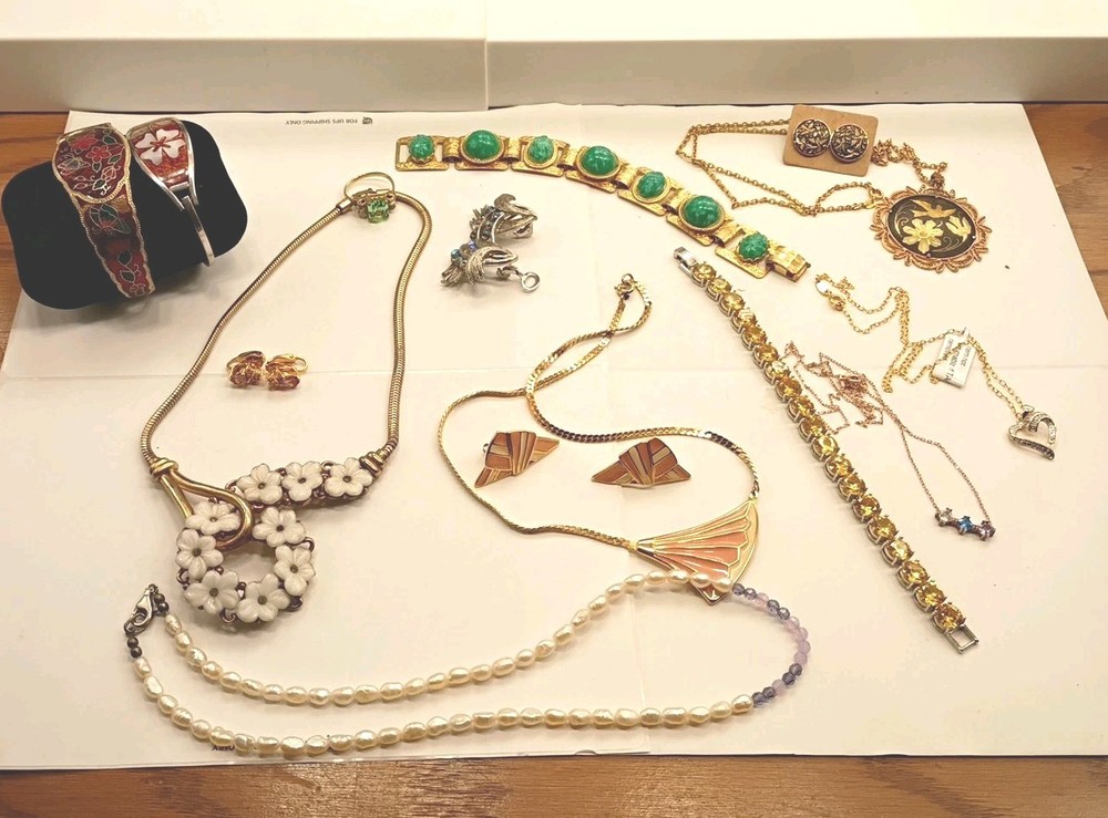Large Lot Vintage Jewelry Trifari,925,Niello,