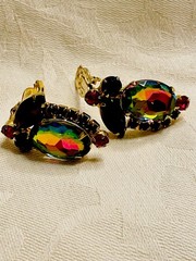 Juliana D&E Purple Green Ruby Watermelon Heliotrope Gold Tone Earrings Stunning