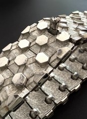 BOUCHER Signed 7804B Silver Hexagon Link Wide Gate Panel Bracelet Safety Chain 7