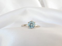 Vintage Sterling Silver 925 Heated Natural Blue Topaz Solitaire Ring Size 8