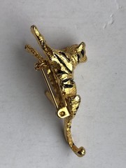 Vintage Gold Tiger With Jewels Brooch 4.5 cm