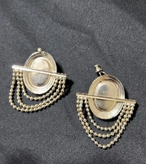 Vtg Pair Casual Corner Silver-tone Dangle Faux Pearl Chains Pierced Earrings