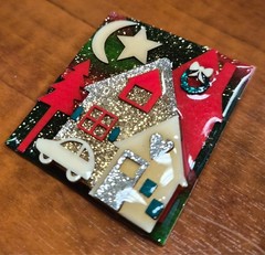 Vintage Pins By Lucinda Glittery Christmas Holiday Night House Scene Pin Brooch