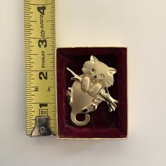 Adorable Cat On Branch Brooch