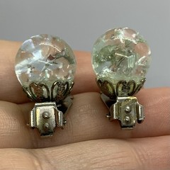 Vtg Clear Crackle Glass Orb Ball Bead Chunky Stud Earrings Clip Huggie