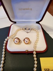 Majorica pearl 30″ necklace and clip earring set