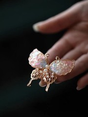 5.2*4.5cm Mother Of Pearl Brooch Chinese Style Qipao Lapel Pin Fashion Accessory