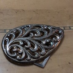 Vintage Silver Tone Teardrop Filigree Metal Scarf Clip Unisex Adults