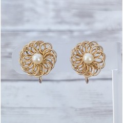Vintage Clip On Earrings Faux Pearl with Gold Tone Spiral Halo 0.75″