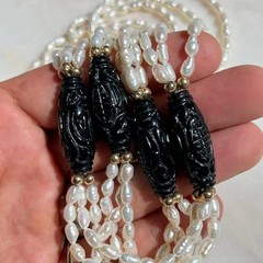 VTG FRESHWATER PEARL NECKLACE 14K YELLOW GOLD & CHINESE CARVED BLACK ONYX BEADS