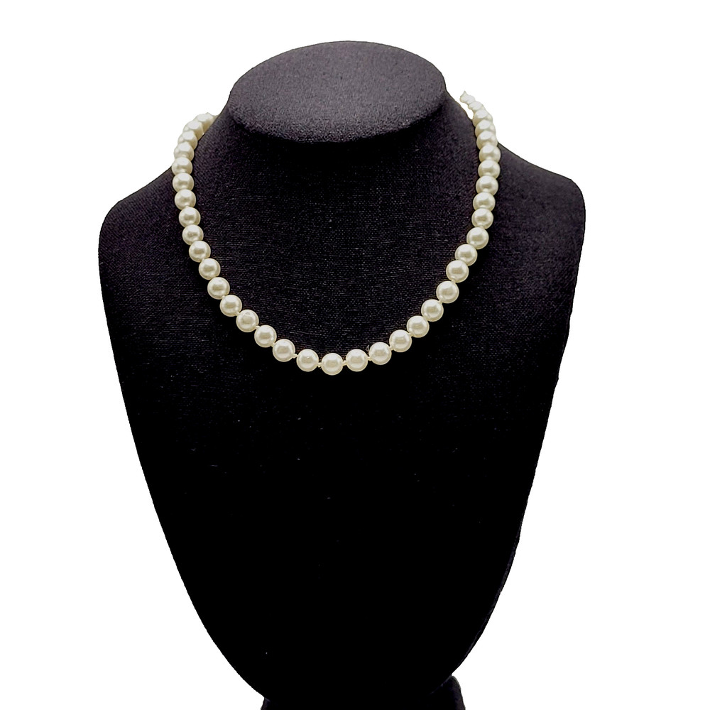 Career Classic Knotted Coated Glass Faux Pearl Silver Tone Vintage Necklace