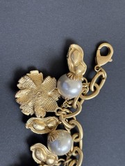 John Wind Maximal Art Charm Bracelet Matt Gold Tone Pearl Crystal Peanut Flower