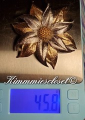 Yellow & White Gold flower Brooch Vintage 1960s-70s Celebrity N.Y. Classy