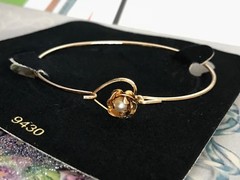 Minimalist Bracelet, Heart Bracelet, Cultured Pearl, Rose Bracelet, Minimal B179