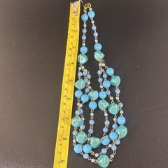 Vintage 3 tier Wired Molded Plastic Bead Necklace Teal Turquoise Blue