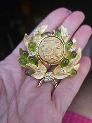 Vtg JBK CAMROSE & KROSS Jaqueline Kennedy Signed JBK USA Greek Coin Brooch