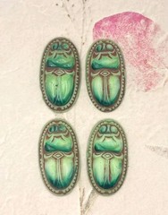 SALE! VINTAGE NEIGER EGYPTIAN SCARAB PENDANT FLOWER OPALITE BEAD NECKLACE SET