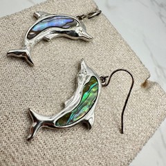 VTG Alpaca Mexico Silver Tone Dolphin Drop Dangle Earrings Inlaid Abalone Shell