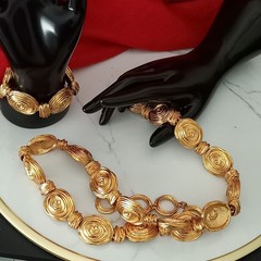 Vintage Runway Chunky Gold Tone Swirl Chain Belt Necklace & Bracelet Set 60s 80s