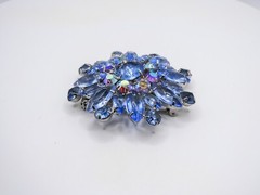 Vintage Brooch Blue Glass Rhinestone Womens Silver Flower Pin Open Back