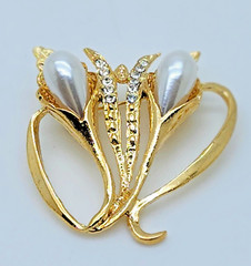elegant Vintage style Gold Tone flower Bouquet shape fashion jewelry Brooch/pin