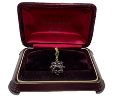 ANTIQUE VICTORIAN GORGEOUS RICH RED GARNET PENDANT GOLD FILLED FLOWER SHAPE UNIQ