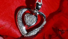 10k white gold pendant 0.10ct natural diamond heart charm vintage 1.16gr N3318