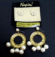 VTG RUNWAY NAPIER DANGLING FILIGREE GP 2″ HOOP FAUX PEARL EARRINGS POSTS EXC