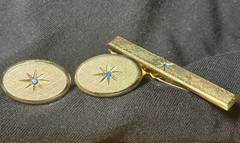 Vintage 1971 Avon Gold Tone Starburst Cufflinks Tie Bar Clip Set Blue Rhinestone