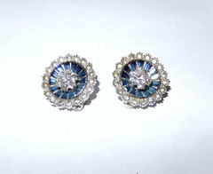 Vintage JOMAZ Signed Silvertone Rhinestone Clip On Earrings Blue/Clear