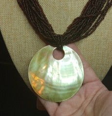 Vintage Brown Glass Seed Beads Necklace Shell Pendent. 4445