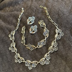 Vintage Judy Lee Daisy Set Necklace, Bracelet & Earrings Clip On