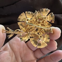 Vintage unsigned Coro Brooch 1940s 1950s Pink Enamel Pearl Floral Pin